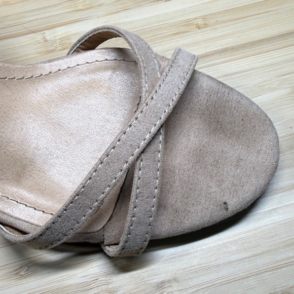 Lulu's Blush Block Heel Sandals - Picture 2 of 6